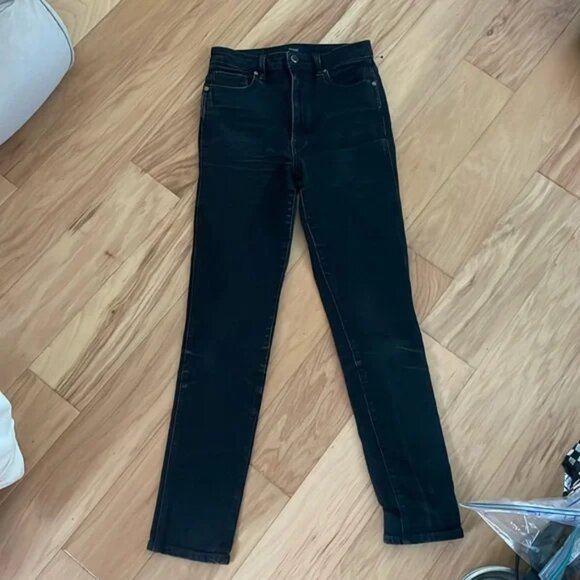 KHAITE Vanessa womens size 27 black straight leg jeans. They would fit a 25-27 - Picture 1 of 6